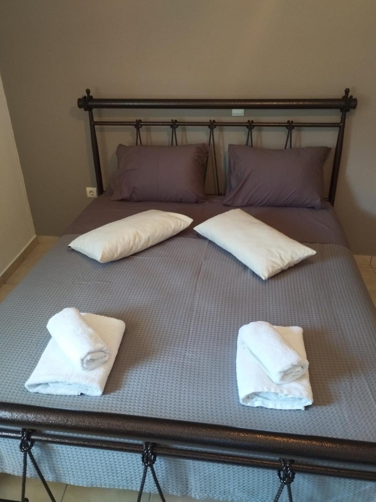 Nova Ledeza Nl Apartment Igoumenitsa Bagian luar foto