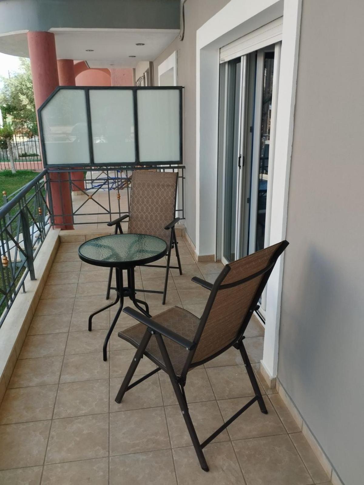 Nova Ledeza Nl Apartment Igoumenitsa Bagian luar foto